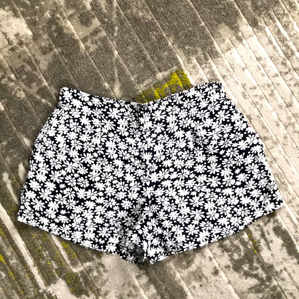 Loft Floral Linen Shorts
